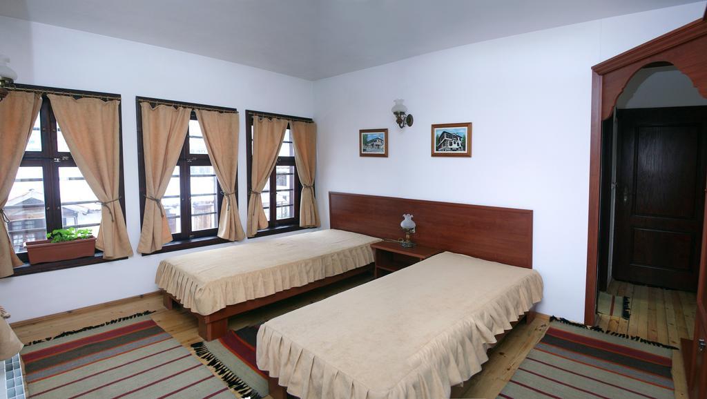 Alexandrov's Houses Affittacamere 3*